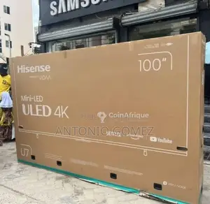 Photo - Hisense Smart TV 100 pouces / ULED 4K