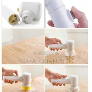 Photo - Brosse de nettoyage électrique 3-in-1