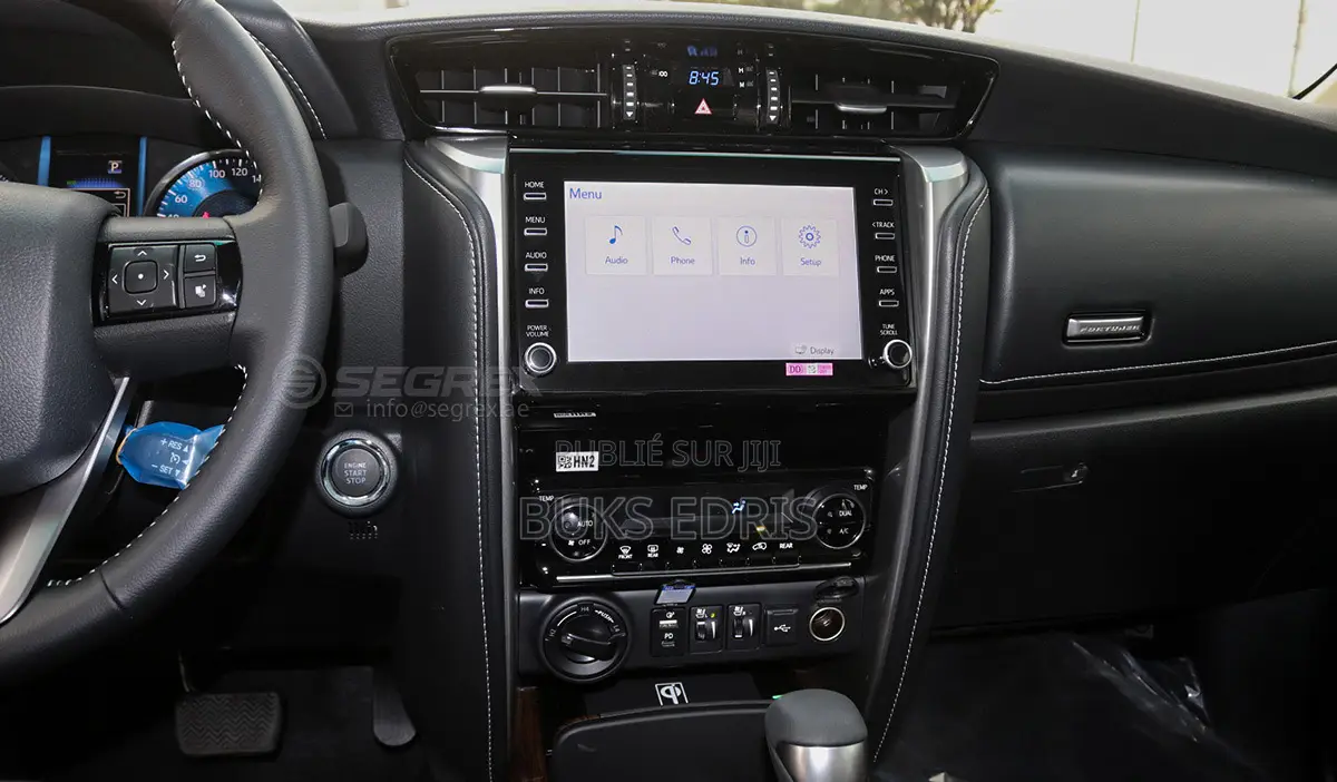 Toyota Fortuner 2025 Noir